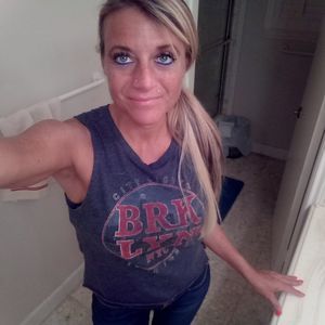 Meet your Posher, Lesa